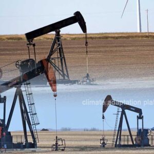 Tapping Old Oil Wells to Power the Future with Geothermal Energy